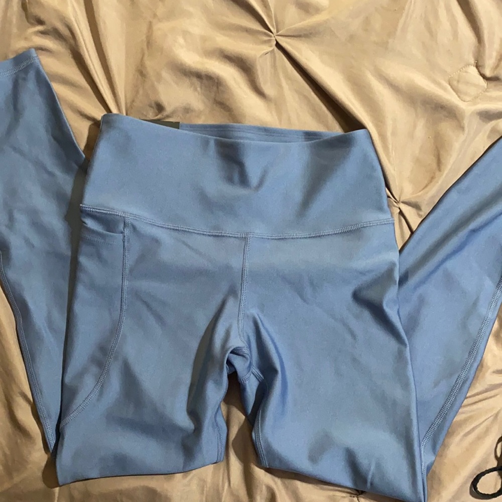 NWT under armor yoga pants